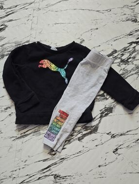 Puma Black Sweatshirt & Light Gray Leggings with Rainbow Puma Graphic